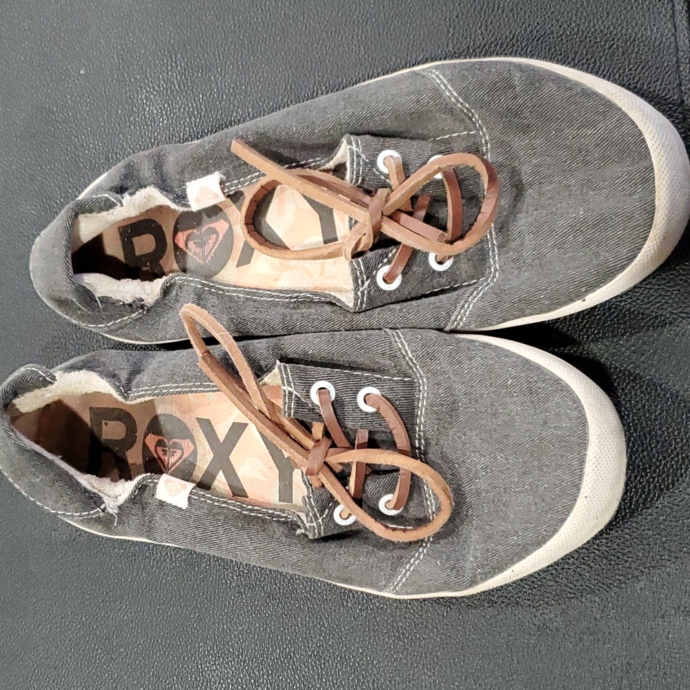 Roxy Slides